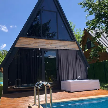 Alacatim Tatil Evi *